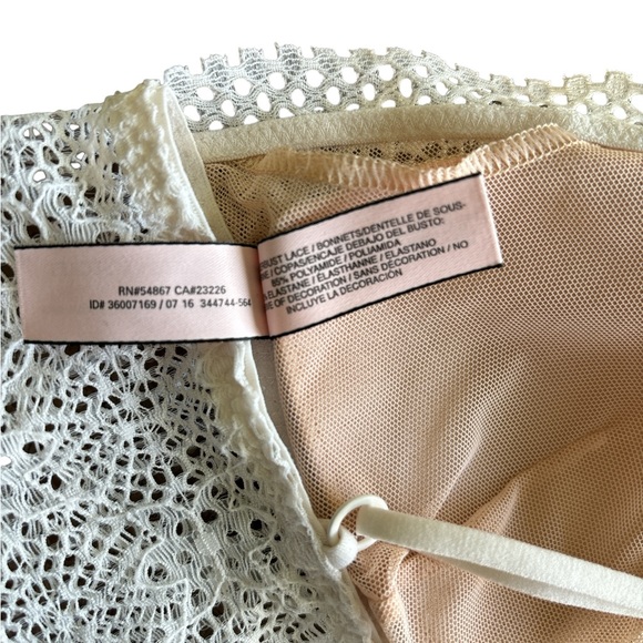 🌞Summer Clearance Victoria’s Secret Lacy lace Adjustable Straps Bralette Small - Picture 11 of 13